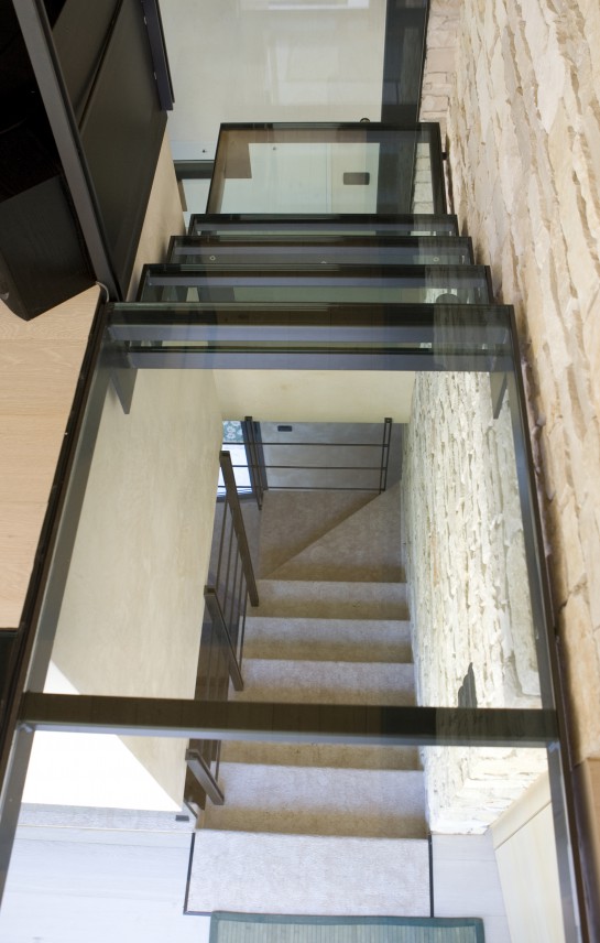 Scale e parapetti in vetro e acciaio