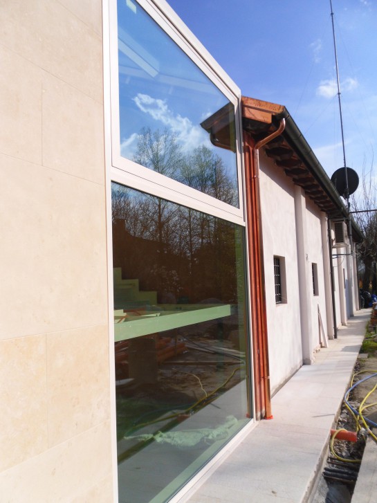 Facciate e coperture in vetro e metallo
